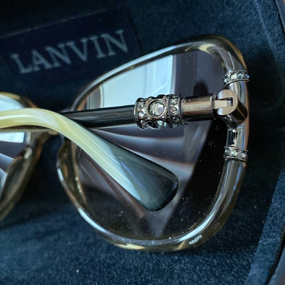 ❤️ Lanvin Paris Designer Sunglasses New with Case - Picture 5 of 12